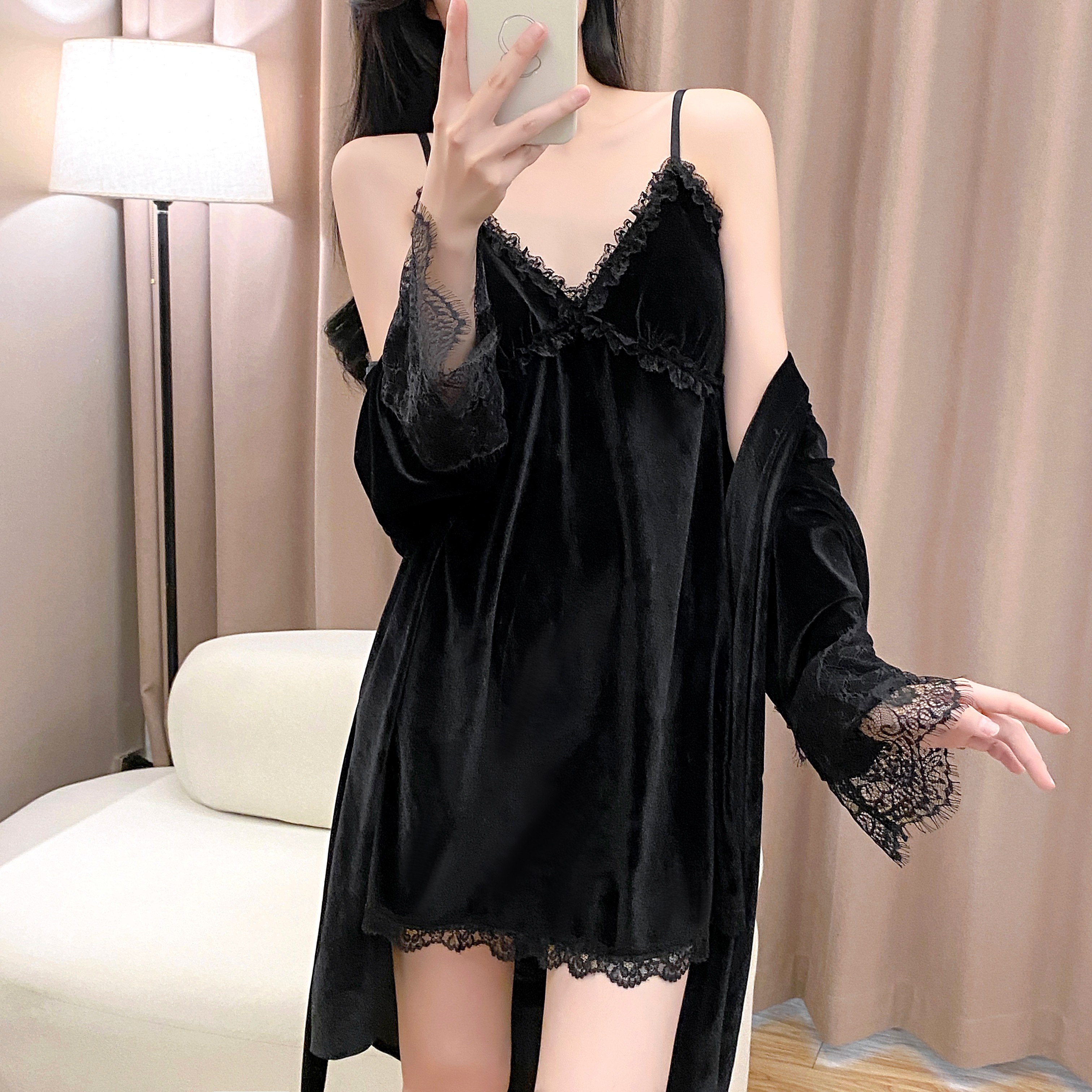 性感睡衣女纯欲风2025年秋冬季新款金丝绒蕾丝带胸垫吊带睡裙睡袍,女士内衣/男士内衣/家居服,睡衣/家居服套装,淘宝优惠券,粉丝福利购,淘宝优惠卷