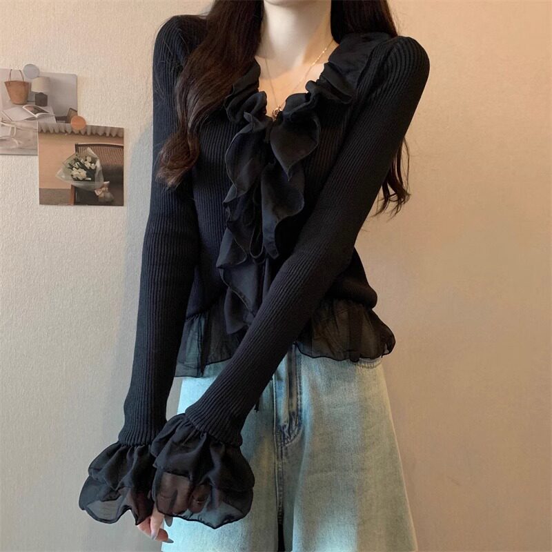黑色蕾丝针织打底衫女春秋2025新款修身内搭短款荷叶边喇叭袖上衣