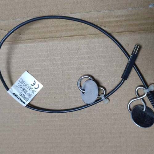 可维修巴鲁夫传感器信号磁性开关BMF0042 BMF 303K-P议价