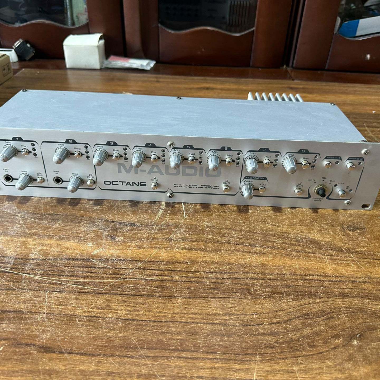 可维修M-AUDIO OANE话放 8通道话放，没有电源线议价图片