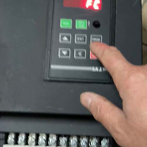 可维修三晶变频器，S011G3/S015F3，11KW，通电显议价