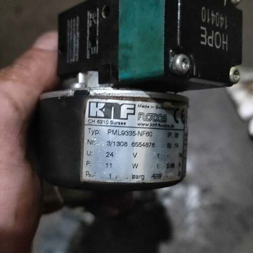 可议价KNF隔膜泵PML9335-NF60隔膜泵，件还有3台，
