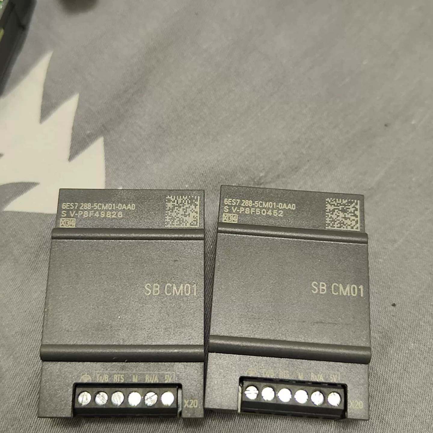 可议价SB CM01 22年，，序列号一致，无拆修，图片