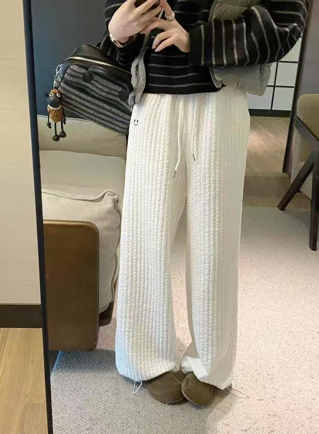 专注中高端女装清货2025年冬季款U范+时尚百搭洋气显瘦笑脸棉裤子,女装/女士精品,休闲裤,淘宝优惠券,粉丝福利购,淘宝优惠卷