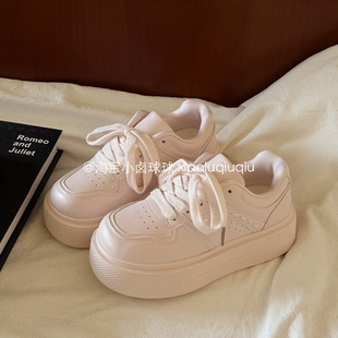 小卤球球 韩系面包鞋厚底小白鞋子女2026新款爆款4.5CM增高板鞋