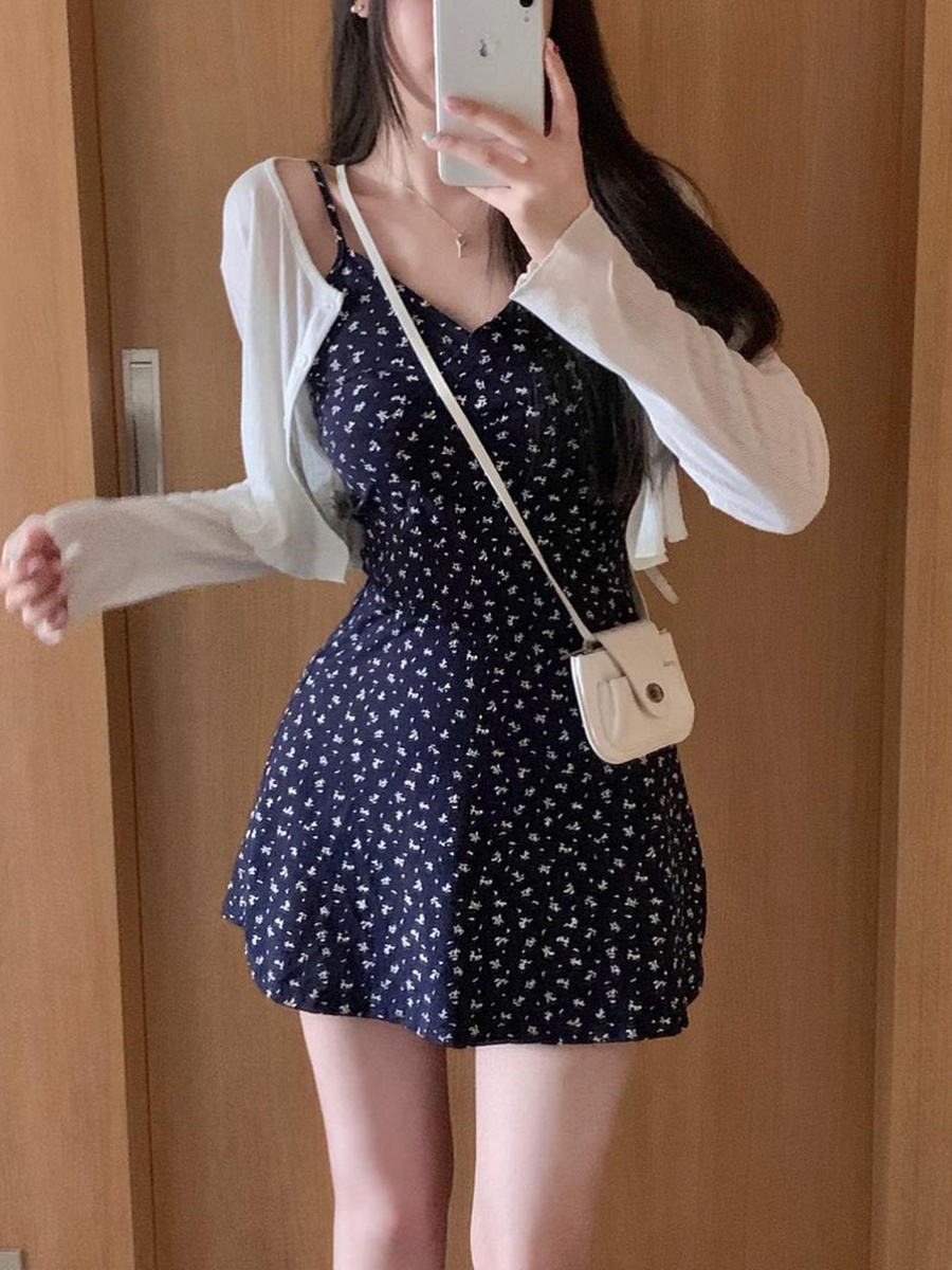 小个子碎花吊带连衣裙女夏季搭配一整套装2024新款微胖显瘦短裙子