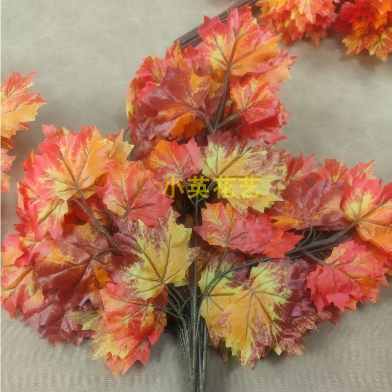 仿真梧桐树叶园林工程装饰假红枫叶子橱窗银杏叶秋季树枝香山枫叶