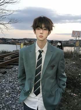 【刺篇】dk制服原创绿色黑色男生西装成人礼西服外套学生班服套装