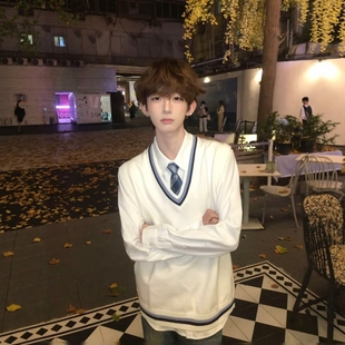 【刺篇】dk制服原创日系校供感针织马甲背心学生V领毛衣坎肩男