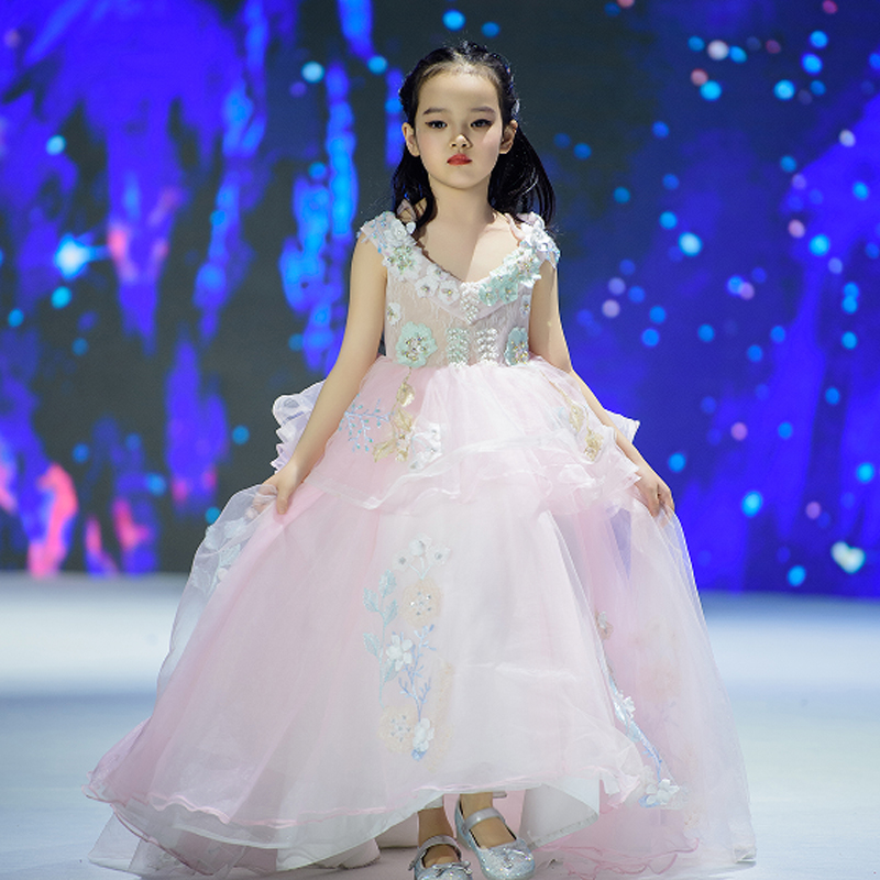 女童礼服公主裙2025新款高端走秀拖尾儿童晚礼服主持人钢琴演出服