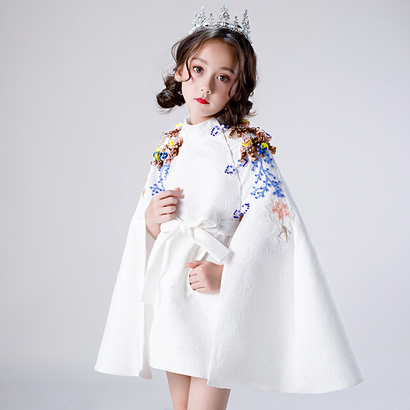 走秀小女孩洋气白色高贵儿童礼服
