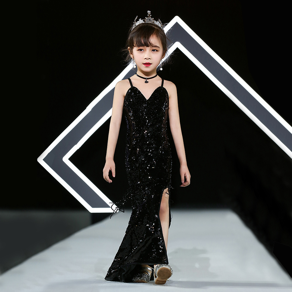 儿童礼服2022新款模特服装走秀潮服女童黑色鱼尾裙钢琴时尚演出服
