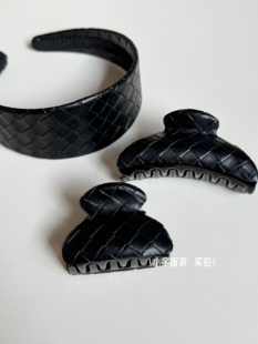 【小香女士】高级黑菱格纹宽边发箍&抓夹 小众设计pu皮质头箍发卡