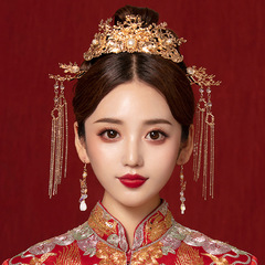 新款中式秀禾服头饰高级大气简约步摇新娘龙凤褂配饰品发饰凤冠金
