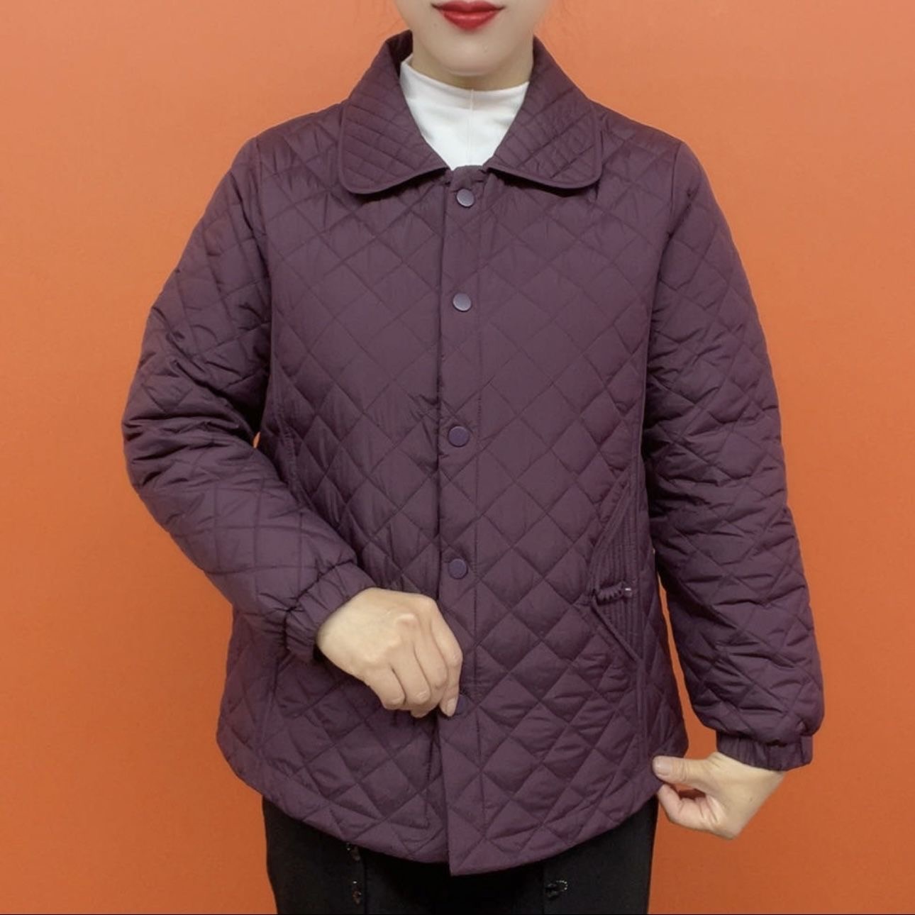 2025新款菱格纹棉服女中老年妈妈装翻领轻薄保暖棉袄外套