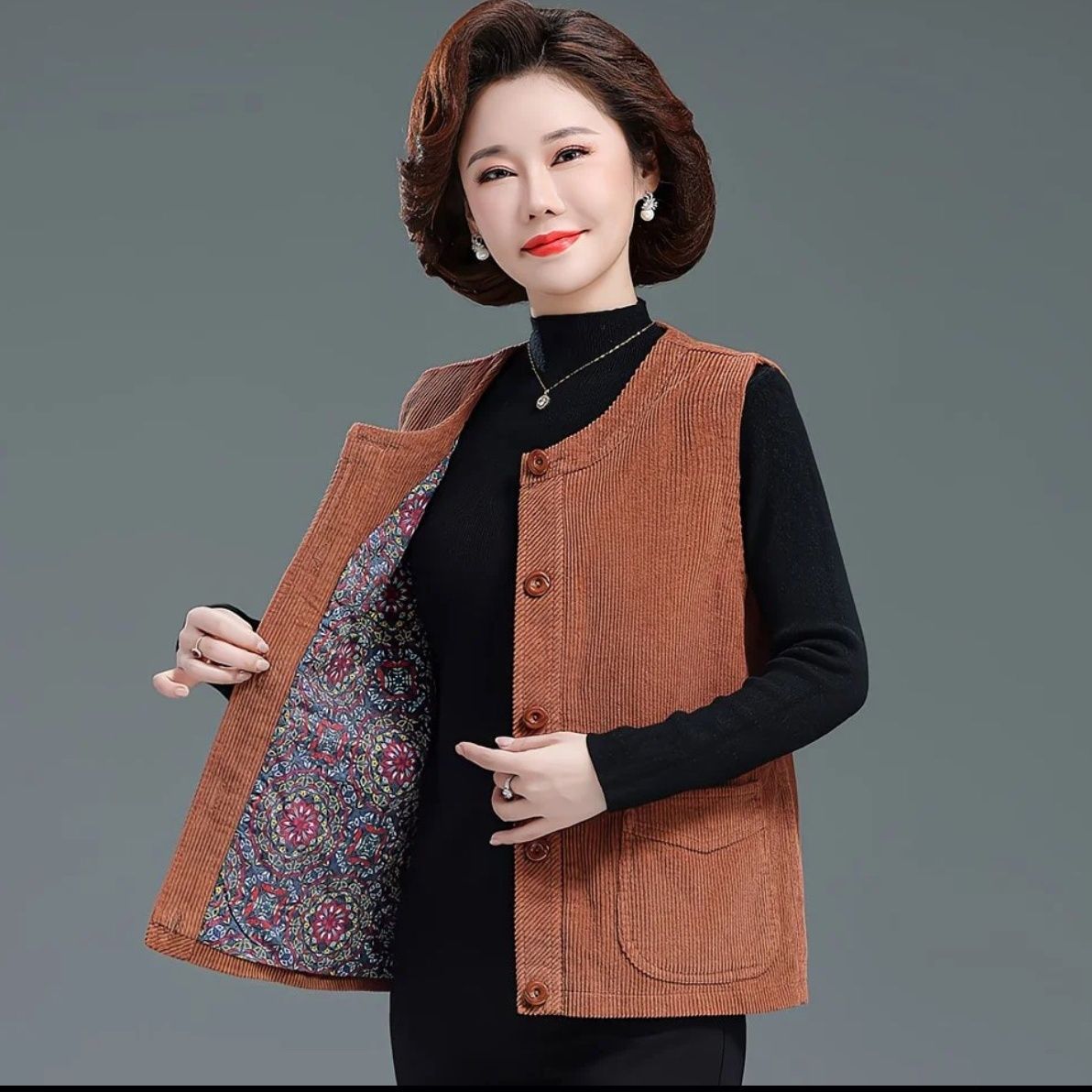 妈妈马甲外套春秋灯芯绒