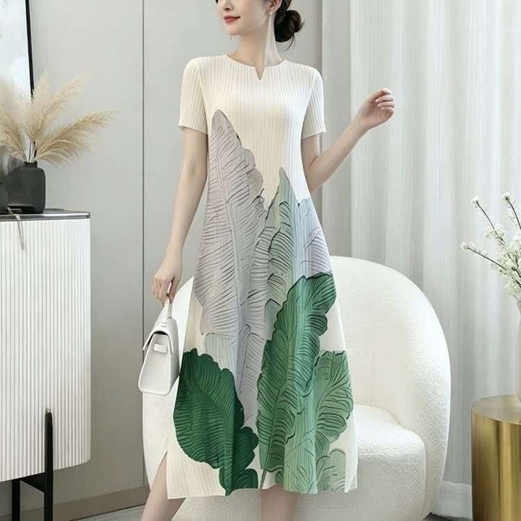 夏季新款三宅褶皱连衣裙