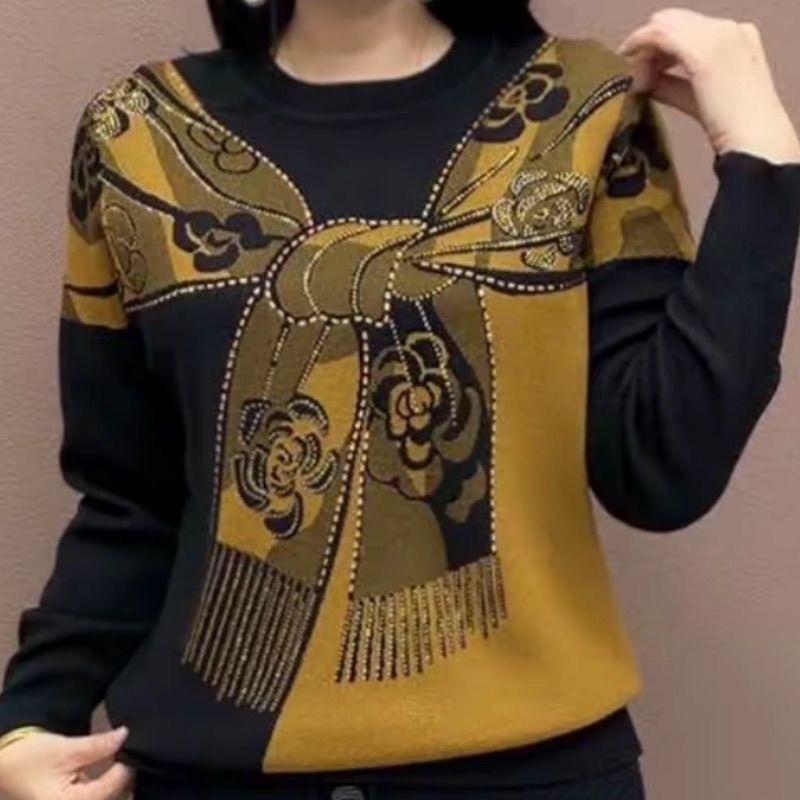 时尚围巾款烫钻针织衫女长袖显瘦圆领气质上衣