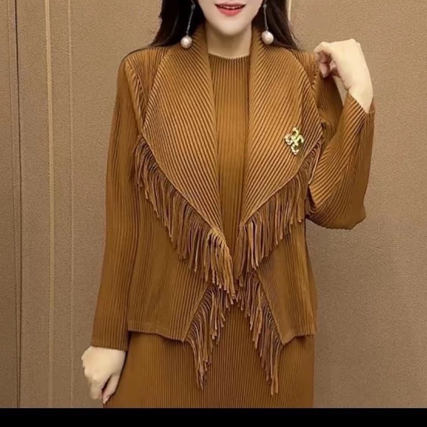 【褶皱裙两件套】加厚流苏褶皱裙气质时尚大码套装显瘦妈妈连衣裙