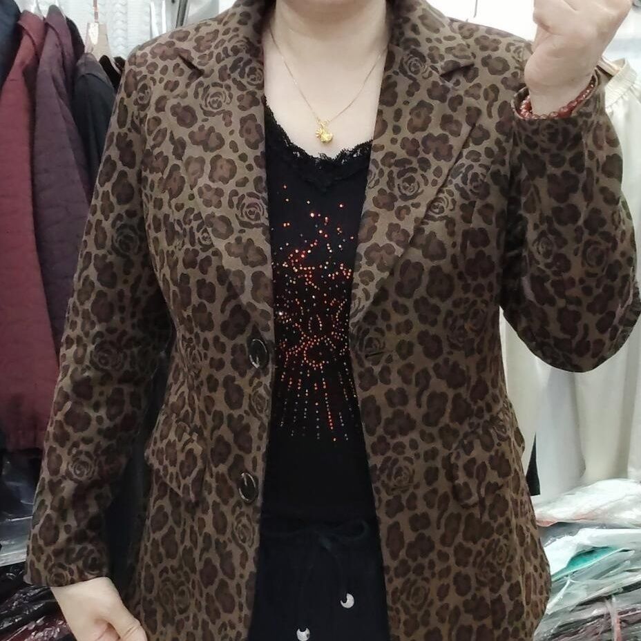 新款中年妈妈春秋西装外