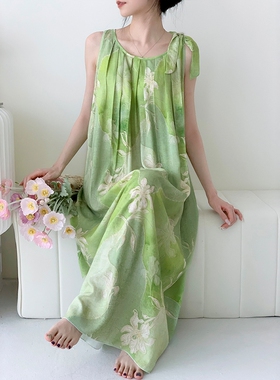 2025年夏季新款海边度假长裙气质高级感法式连衣裙无袖绿色睡裙