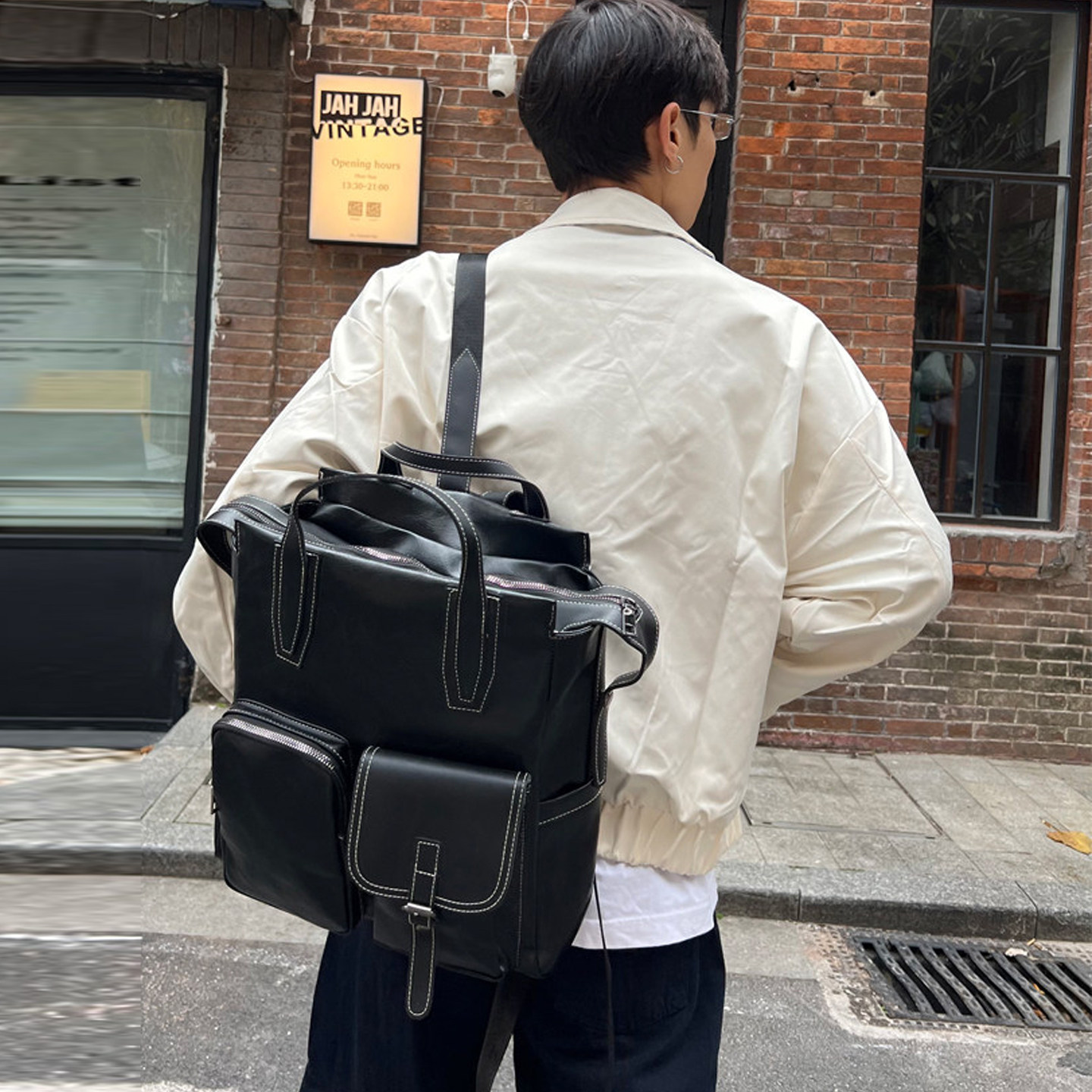 NIN小众设计款双肩包男女生ins英伦风休闲大容量背包街头pu背包潮