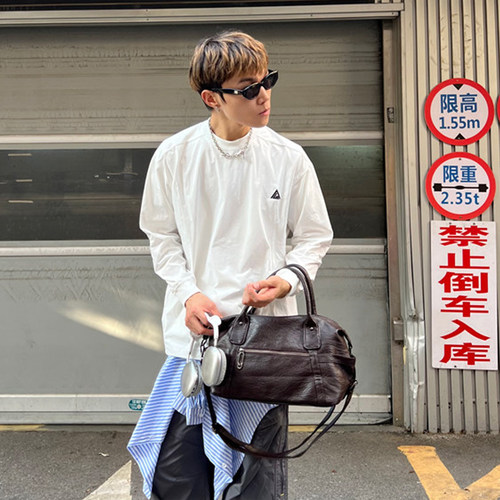 NIN设计款ins复古腋下单肩斜挎枕头包男女生休闲波士顿皮质港风潮