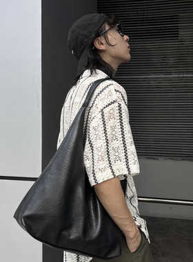 NIN设计款韩系大容量单肩包男女腋下手提ins个性软皮托特包潮个性