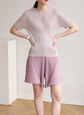 春之新款2022夏季褶皱基础款时尚休闲修身百搭t恤pleats