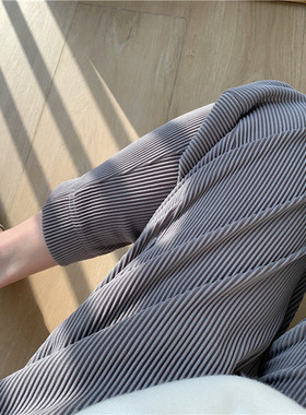 你我的三zai 2021早秋新品显瘦好穿宽松弹力褶皱哈伦裤小脚裤