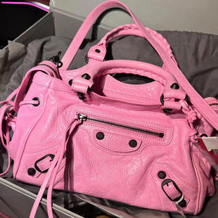 百搭机车铆钉休闲小众设计手提斜挎包包 时尚 THREE新品 网红同款