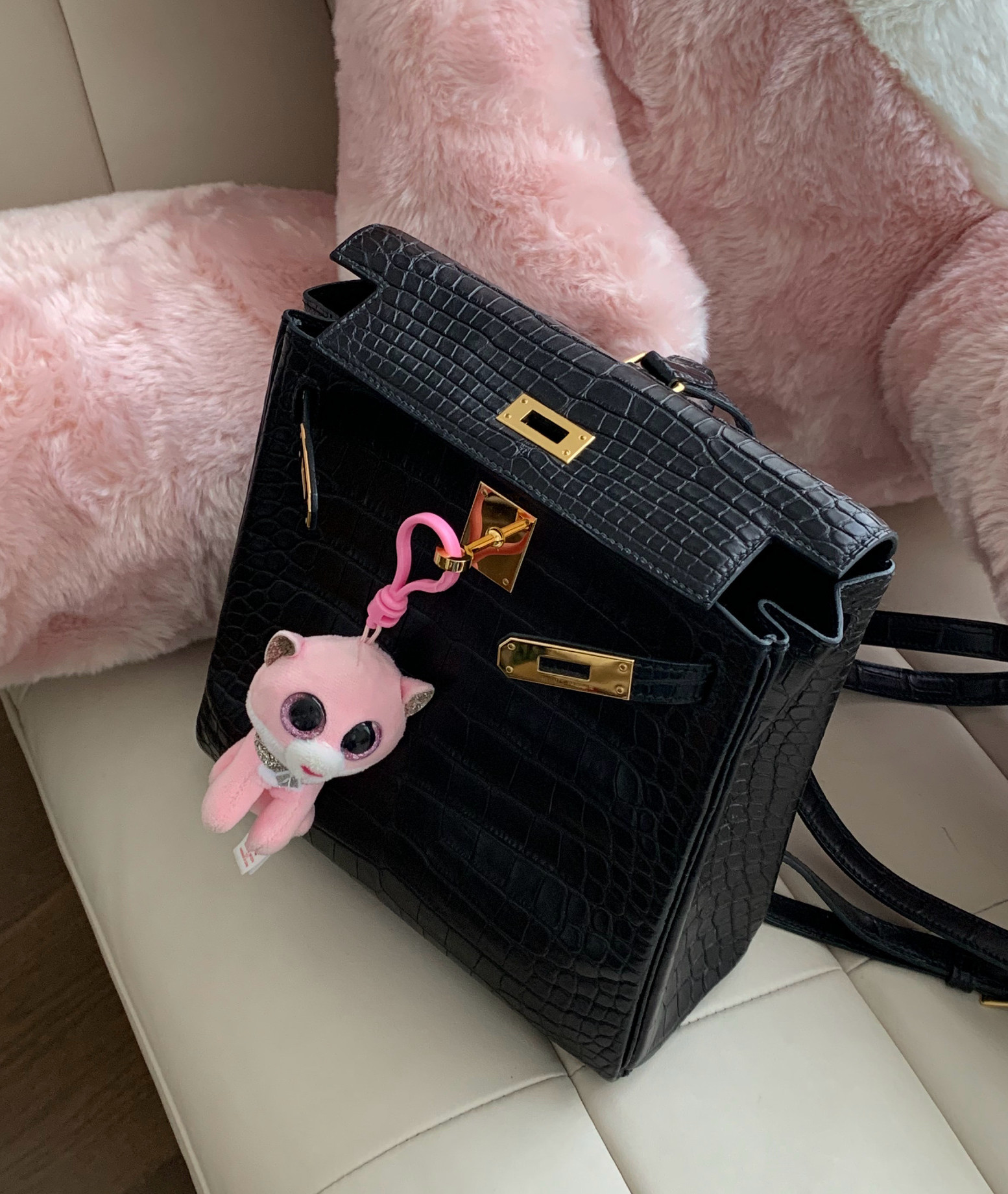 three新品网红阿希哥同款时尚百搭暗黑设计锁扣单肩双肩包包女