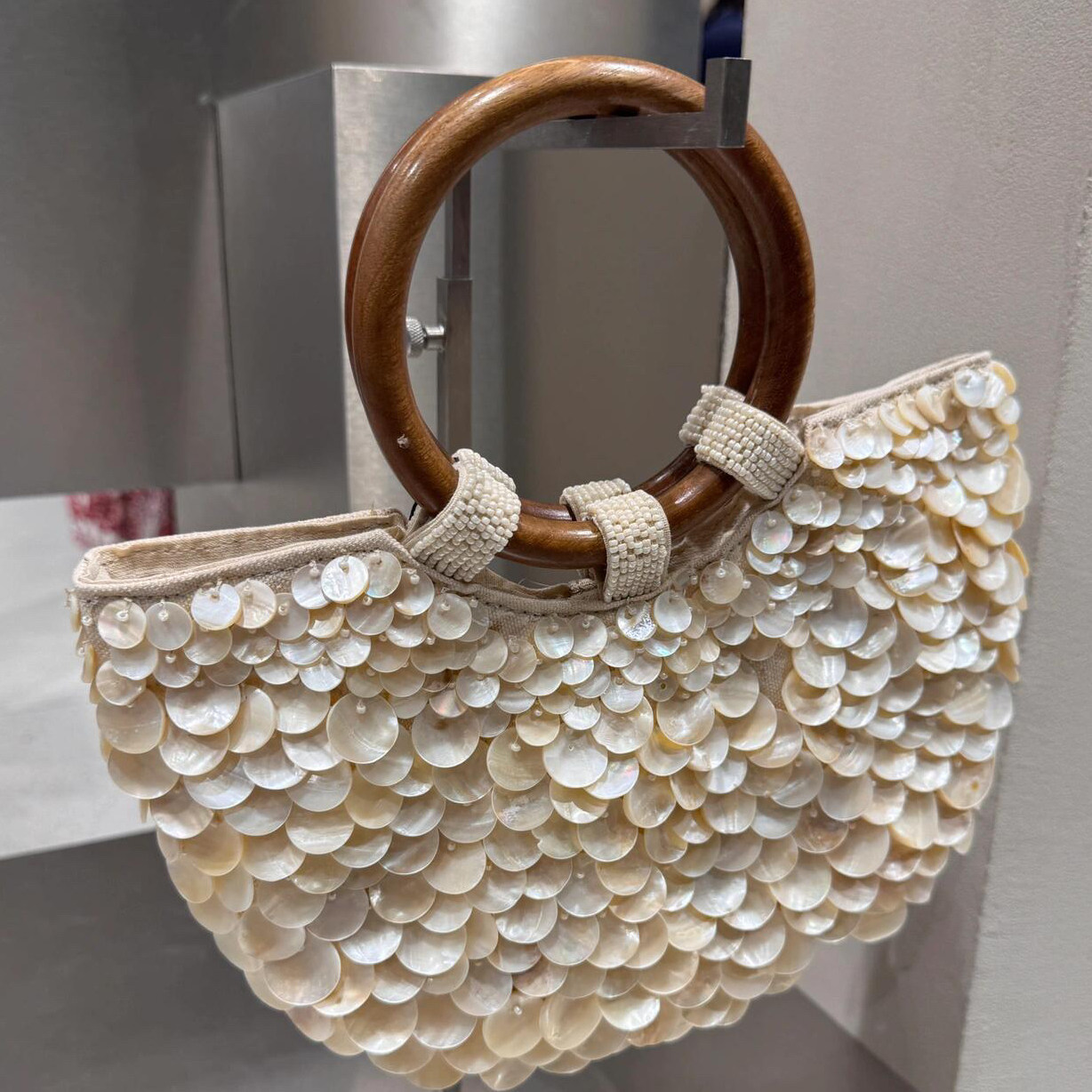 THREE新品网红同款时尚百搭手工串珠贝壳包设计手提手拎包包,箱包皮具/热销女包/男包,通用款女包,淘宝优惠券,粉丝福利购,淘宝优惠卷