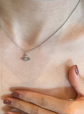 OSLO浮雕mini土星项链925纯银小土星吊坠百搭锁骨链颈链