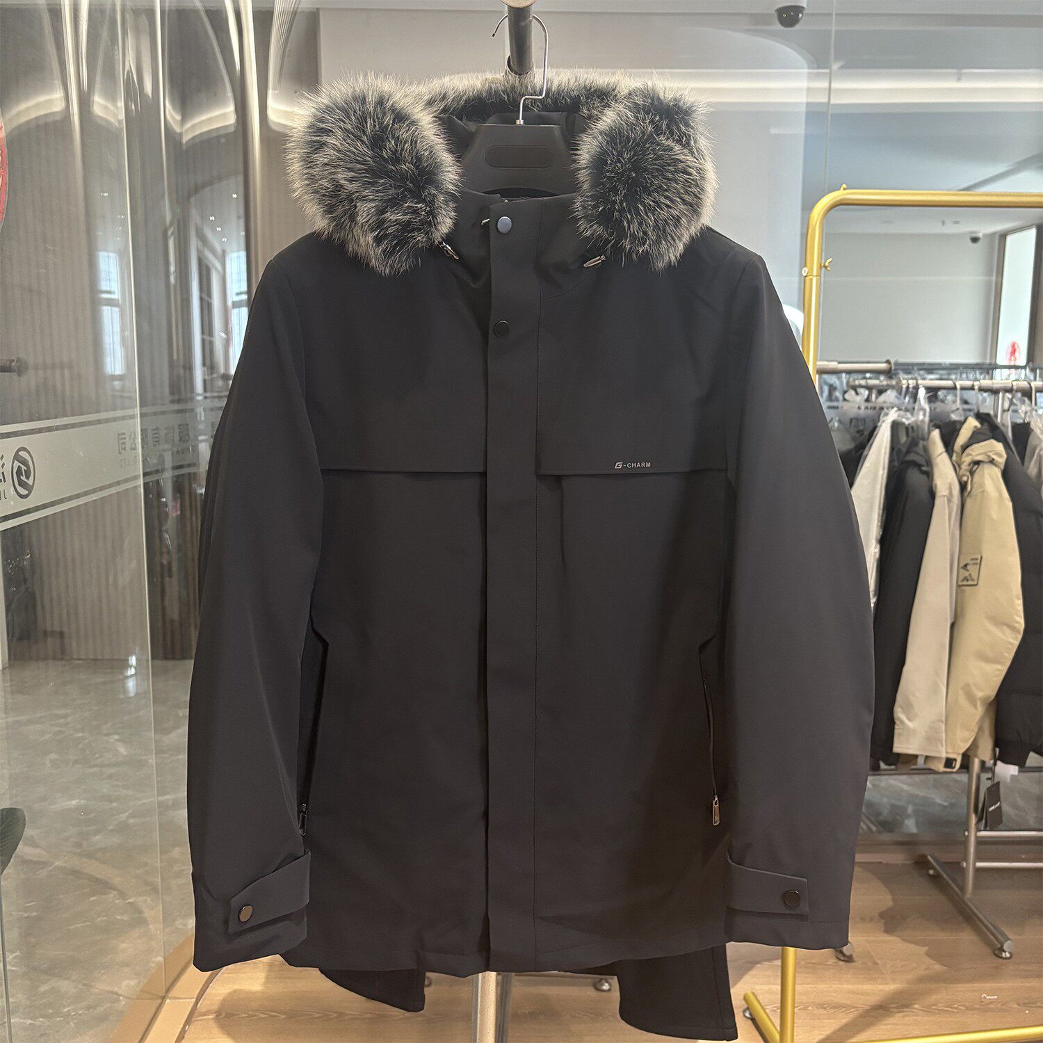 H家狐狸毛领+可脱卸内胆羽绒服