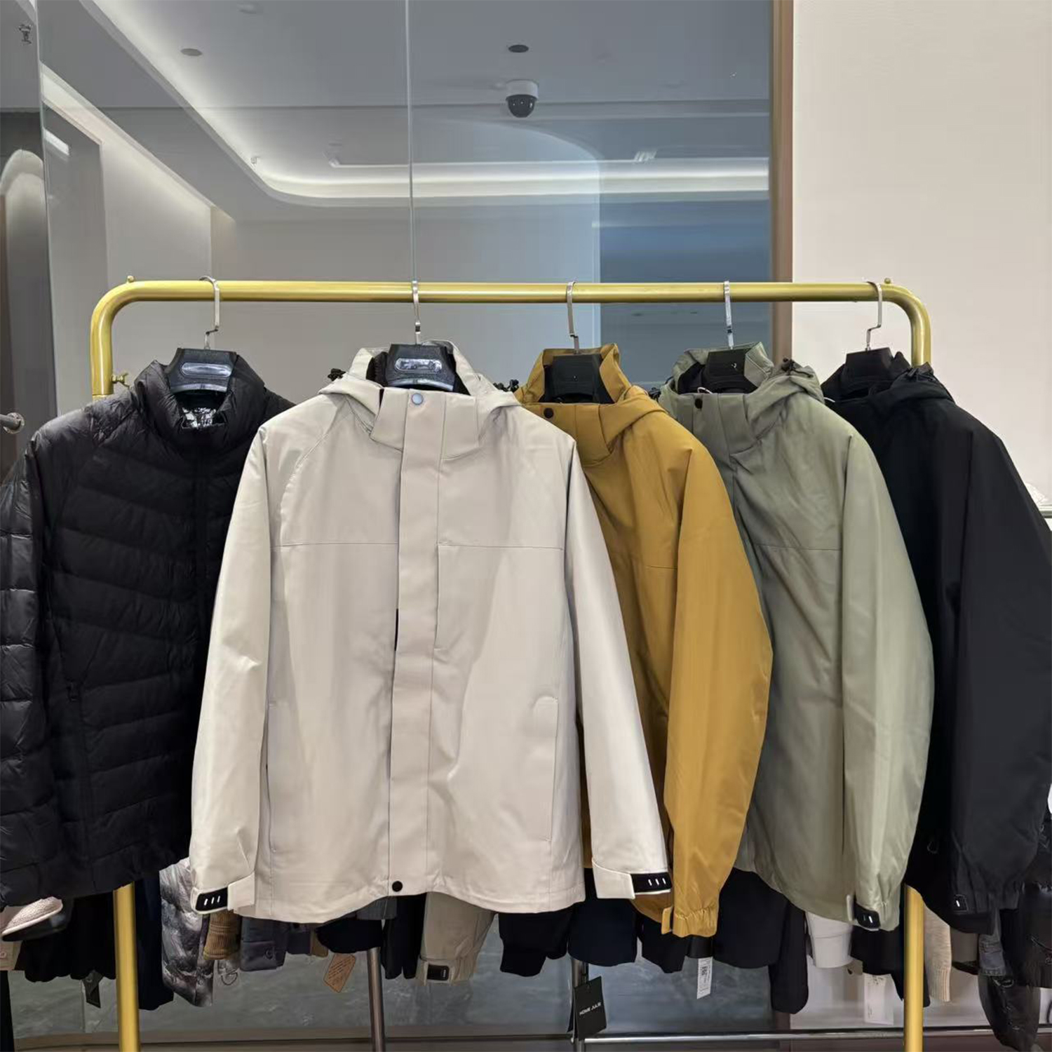 90鹅绒户外三防三合一连帽羽绒服