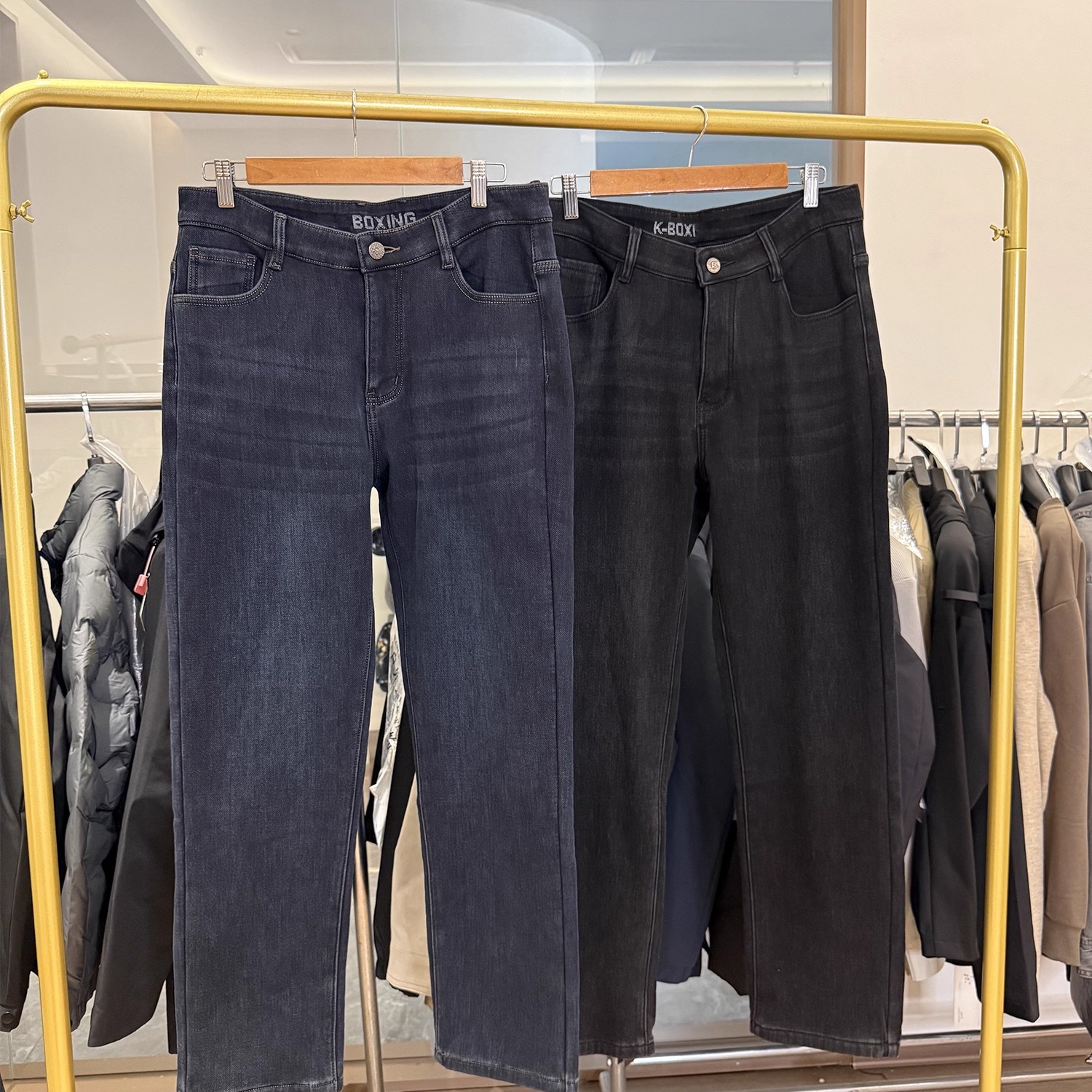 劲家莱塞尔热感直筒宽松牛仔裤