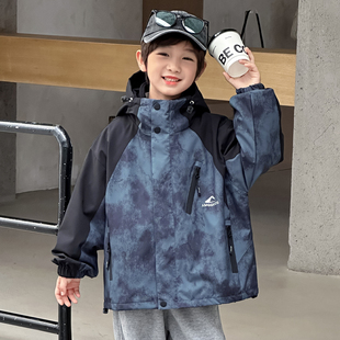 男童春秋装外套2026新款痞帅儿童秋季冲锋衣三合一可拆卸防风防水