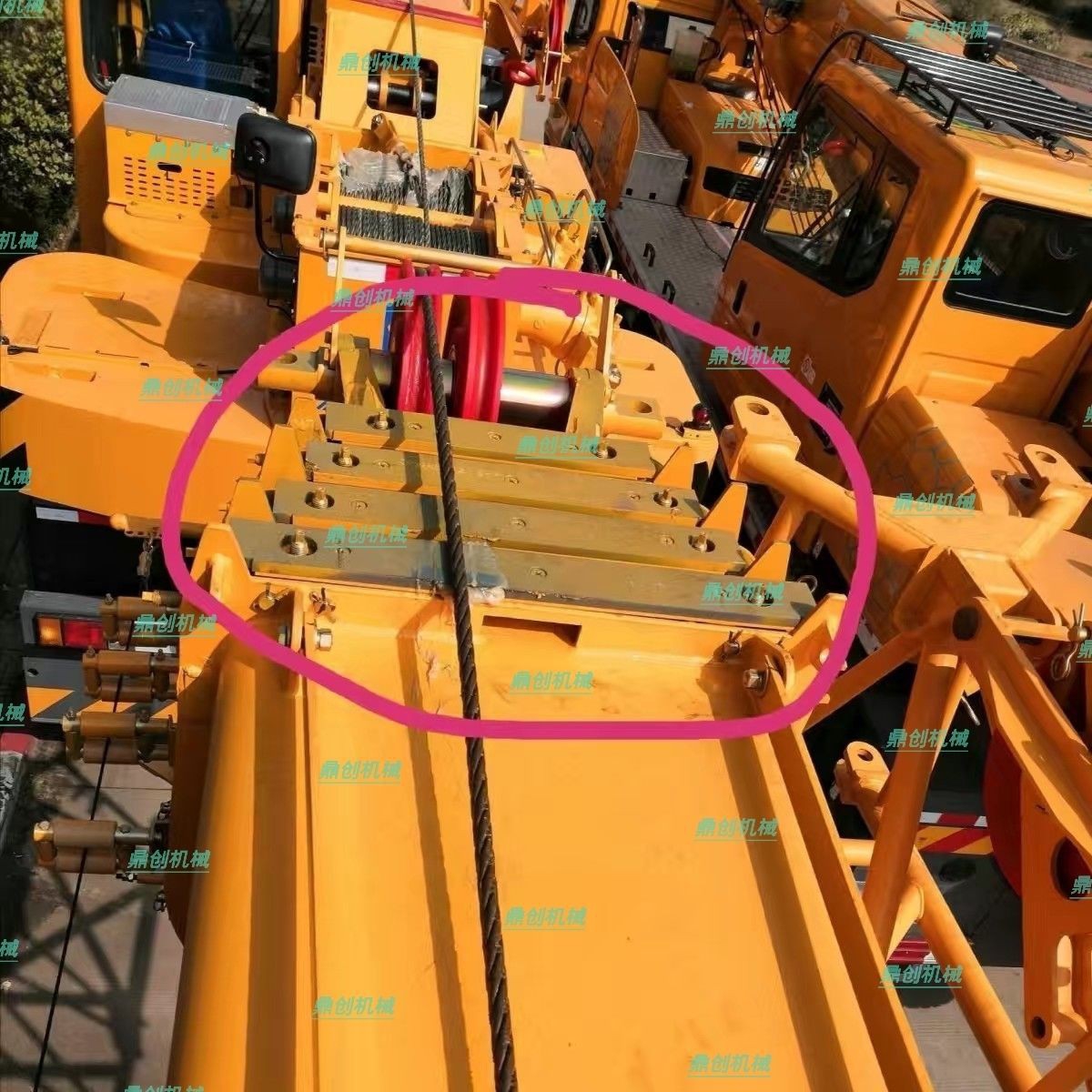 吊车配件 大臂滑块钢丝绳滑块耐磨板臂头滑板胶板徐工挡绳滑块