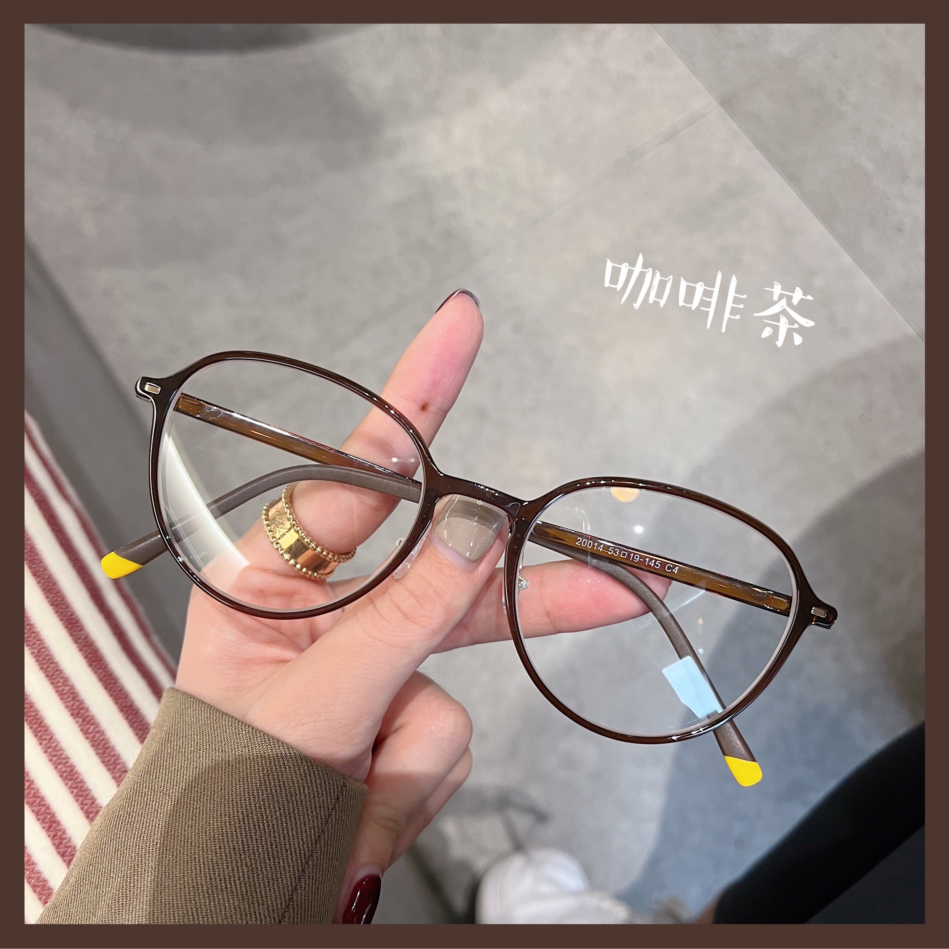 超轻网红椭圆防辐射近视眼镜框女小红书同款韩系可配度数眼镜架潮