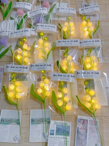 扭扭棒发光铃兰花束手工编织diy