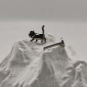 136钛合金耳钉可爱立体小狗小猫耳骨钉16G0.9牙防过敏穿刺饰品