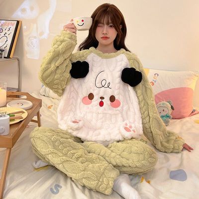 睡衣冬季女款2025新款珊瑚绒加厚