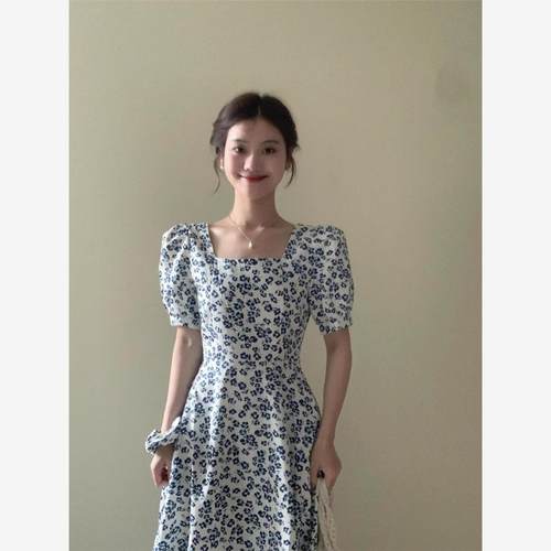 法式碎花连衣裙女夏季收