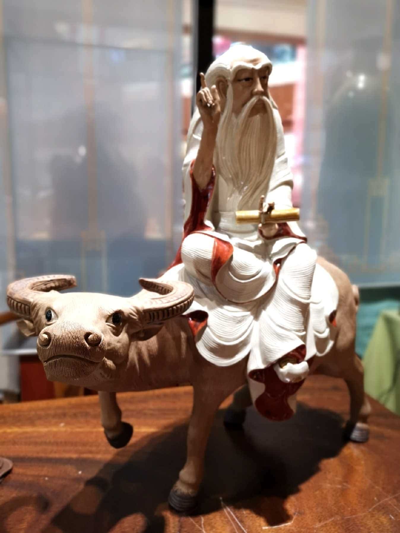 陶瓷老子出关祖师手工饰品摆件