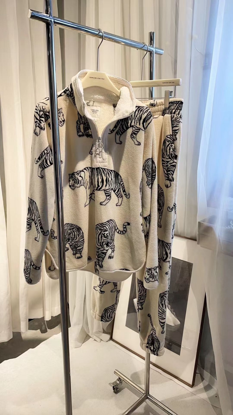 切尔西女摇粒绒加厚保暖家居服