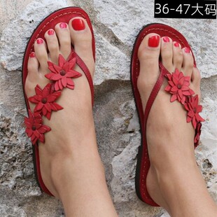平底拖鞋 欧美外贸跨境特大码 红色外穿花朵人字拖女胖MM夹趾4647码