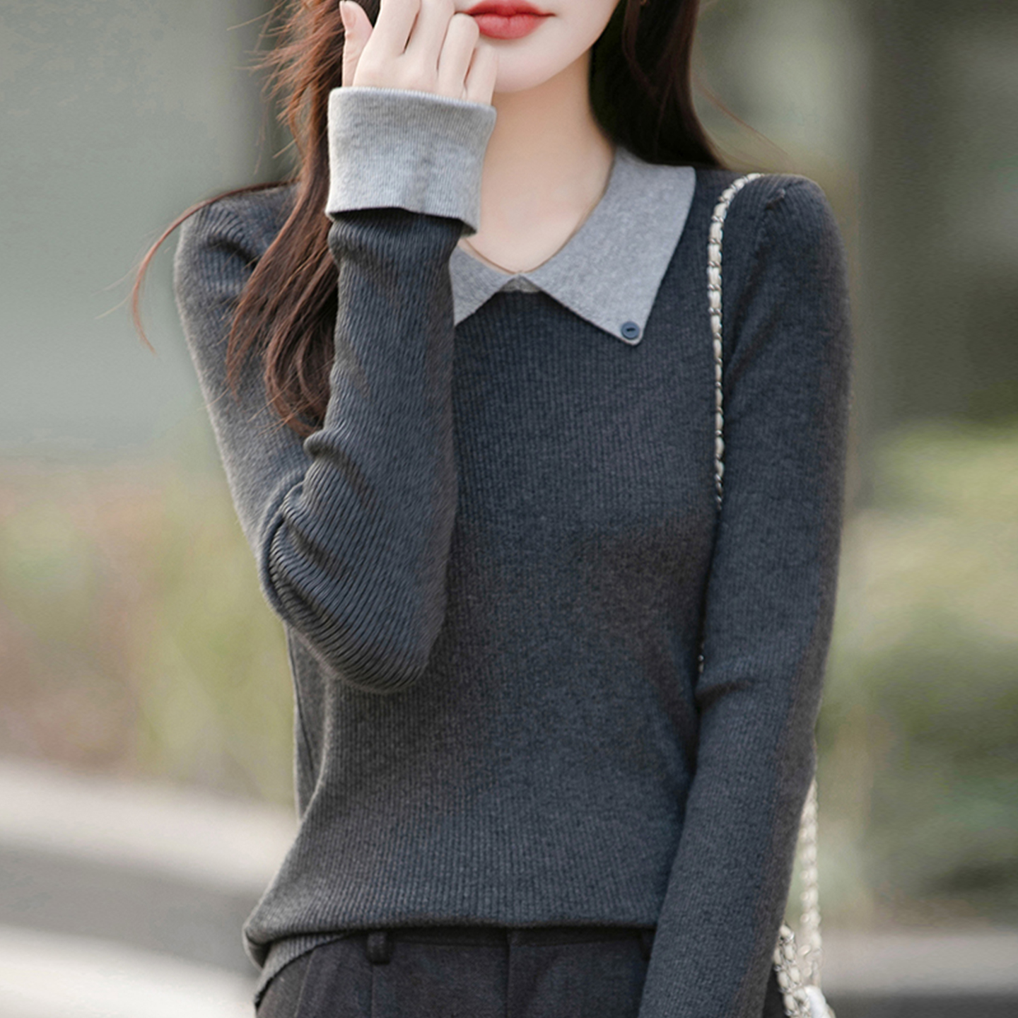 时尚显瘦娃娃领撞色针织