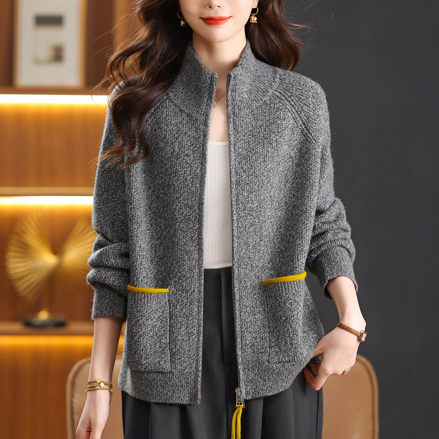 立领毛衣外套春秋大码时尚高级感女装2025年新款洋气宽松针织开衫