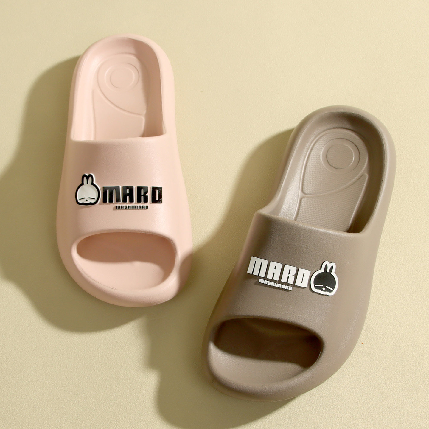 2026新款流氓兔女款男款厚底浴室防滑拖鞋夏季家居防臭踩屎感凉鞋